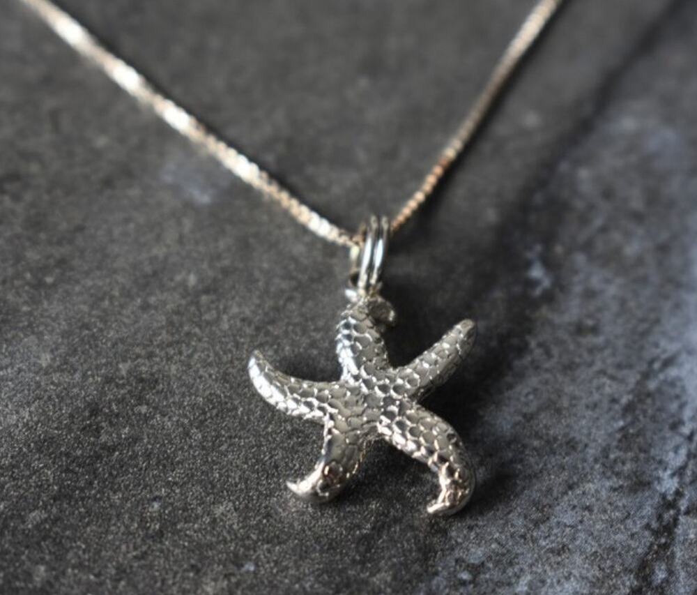 925 Sterling Silver Starfish Chain With Pendant Italy